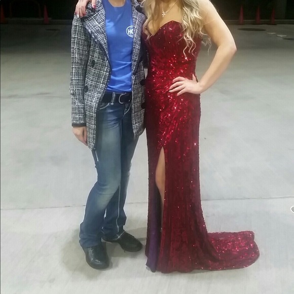 Prom Dress - Picture 5 of 6